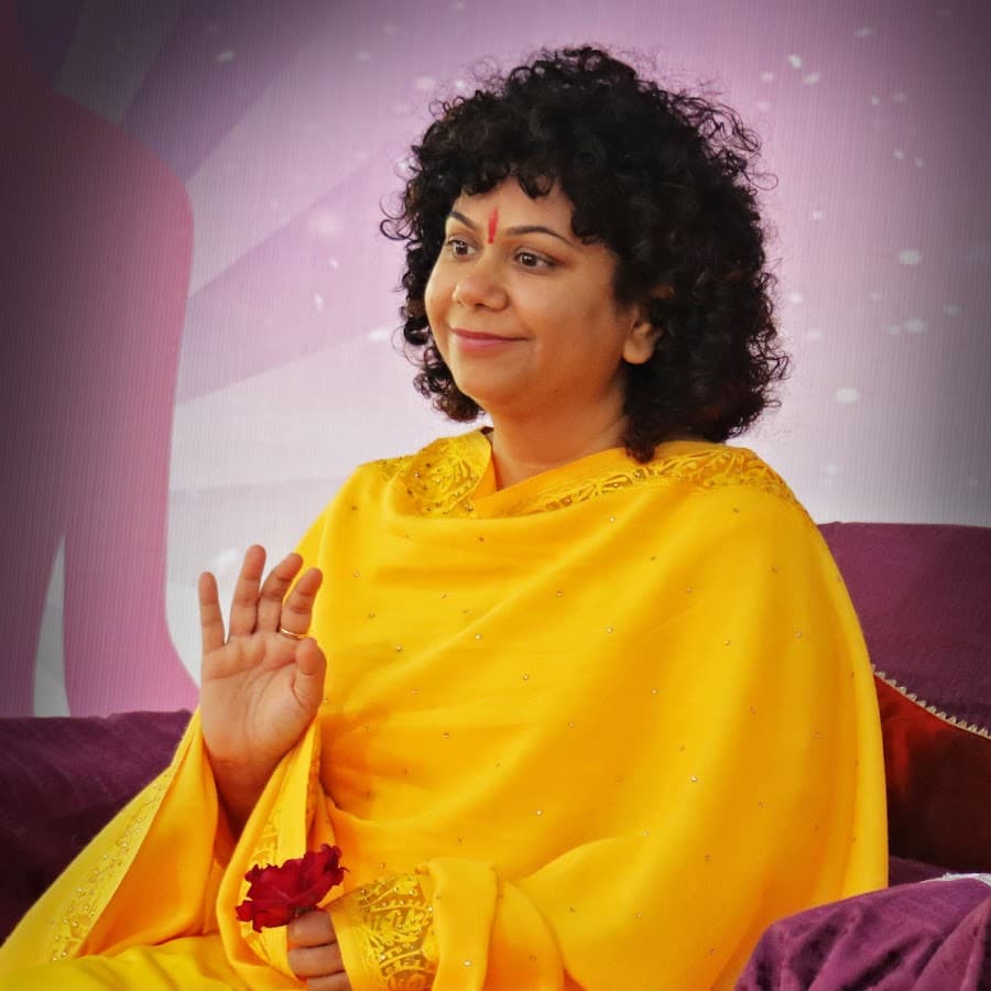 Dr. Archika Didi live darshan