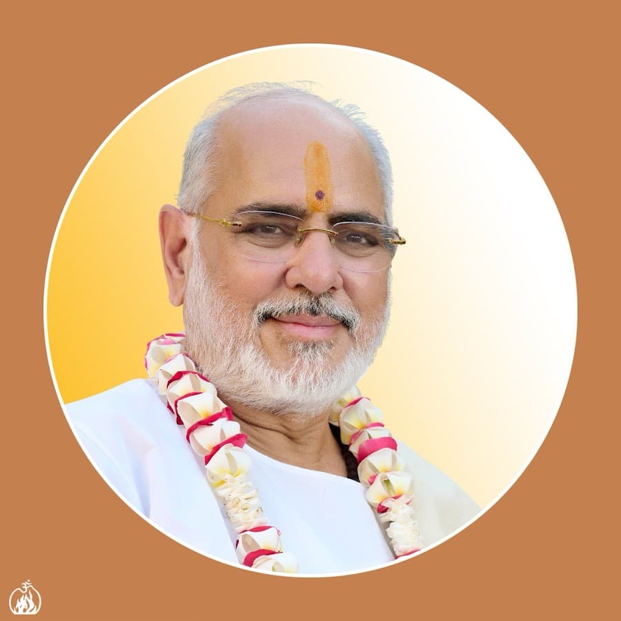Pujya Bhaishri Rameshbhai Oza live darshan