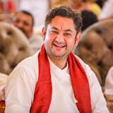 Pundrik Goswami Ji — Vrindavan Katha live darshan